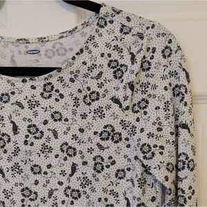 (Old Navy) Spring Bunny Long Sleeve Top XL